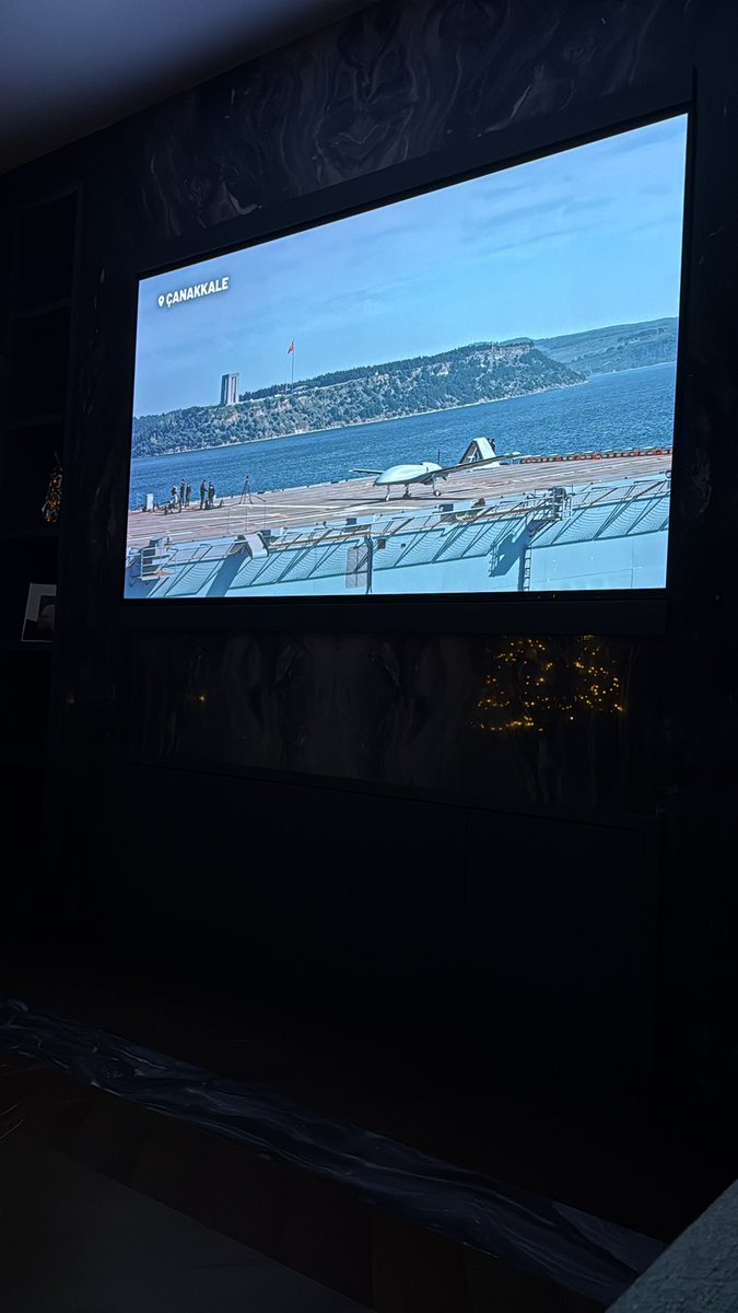 #OEzdemirBayraktar 

Herkesin izlemesi gereken bir belgesel olmuş 🇹🇷