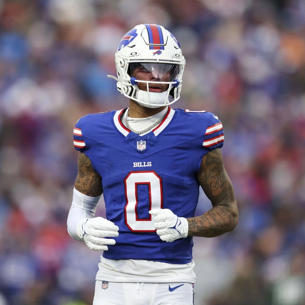 SharmSports's tweet image. Who is the winner of this hypothetical trade between the #Titans and Bills:

TITANS RECEIVE: WR Keon Coleman

BILLS RECEIVE: QB Will Levis

Tennessee adds a young piece to the receiver room. Buffalo gets a new backup quarterback.

Thoughts??? #TitanUp