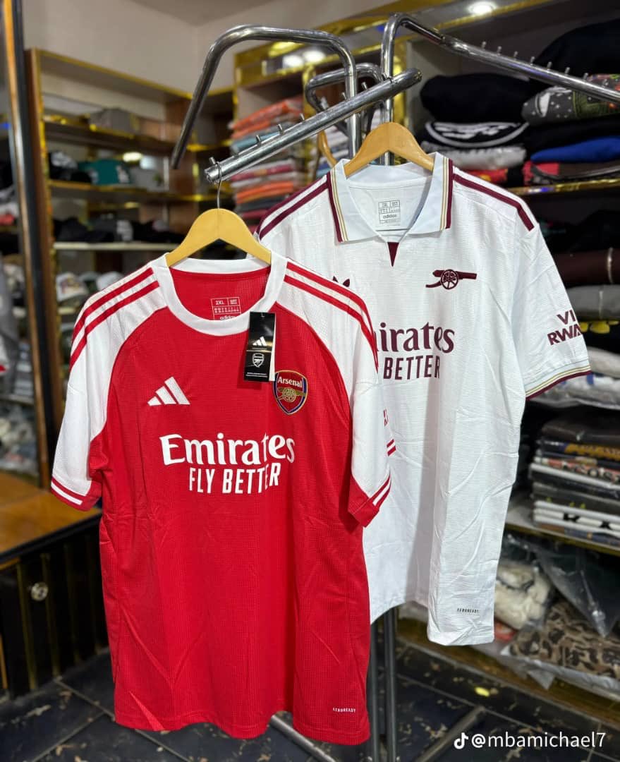 sportywearsNG's tweet photo. Arsenal 15k https://t.co/HL24L1cn7U
