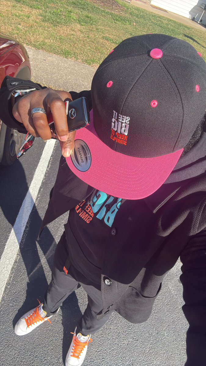 Customer satisfaction 💯 accessories are now available for purchase at chenetthebrand.com…