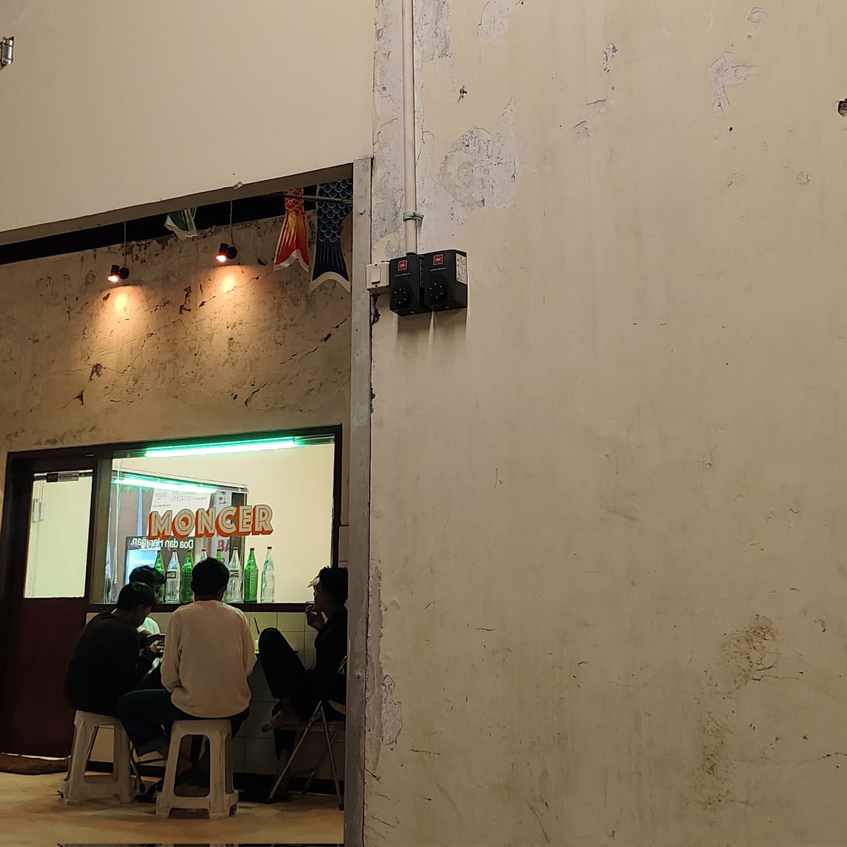 jujur boncos punya temen fomo 🖖😔