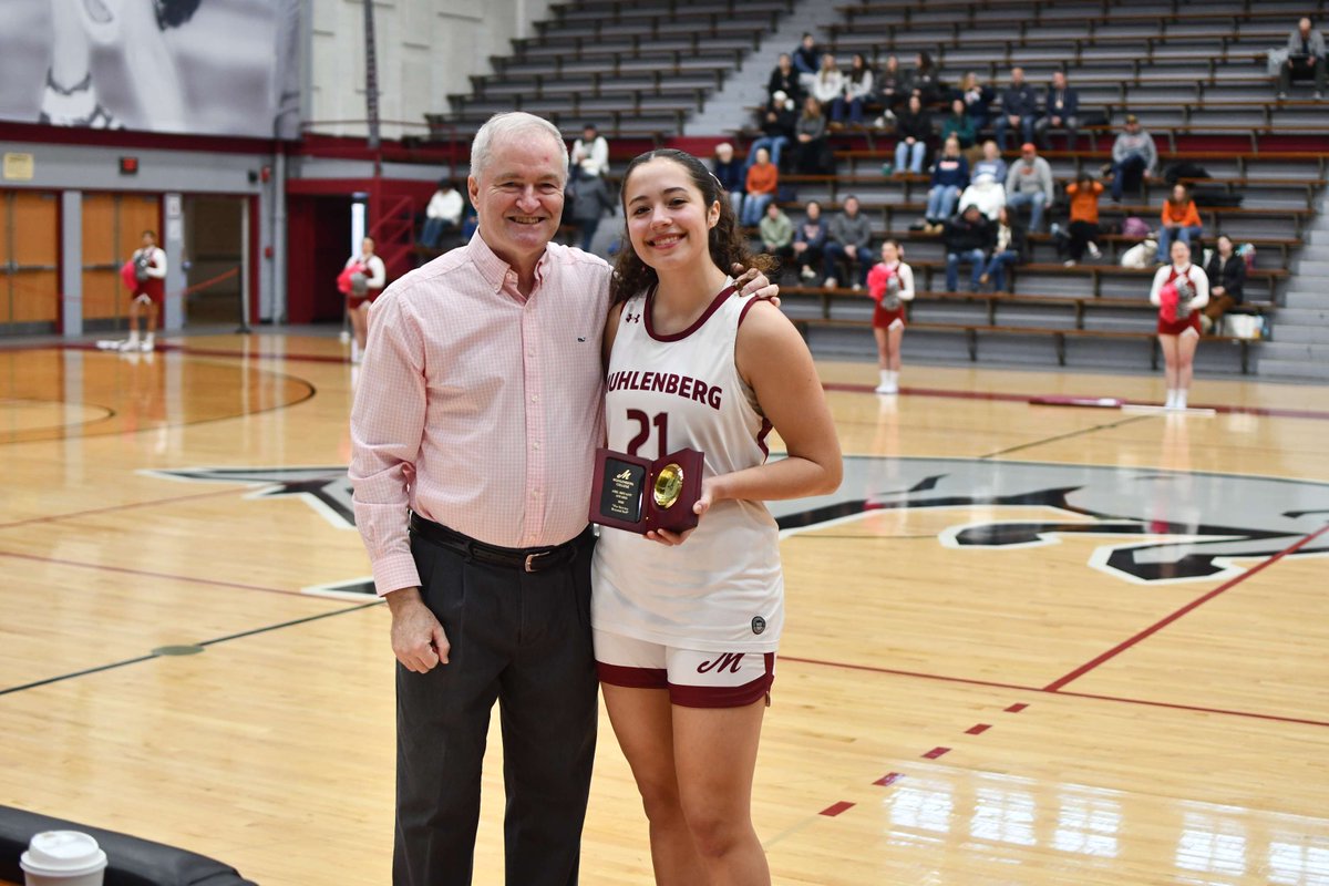 Muhl_Sports's tweet photo. The 2026 recipient of the Aril Bryant Award is Caitlyn D'Addieco '28! In addition to playing for Muhlenberg's women's basketball team, Caitlyn spends much of her time serving her community. She's a Berg EMT volunteer and spends numerous hours on call responding to medical calls and emergencies on campus. The sophomore has been president of the Best Buddies program, volunteers with Just Play Sports, and has also acted as assistant coach for the Katy Wolfpack, a Special Olympics Team near her home in Katy, Texas.

The Aril Bryant Award is given in memory of the former Mule point guard who was diagnosed with breast cancer in 2009 and devoted considerable time and energy to supporting others with the disease and their families prior to passing away at age 30 in 2013.