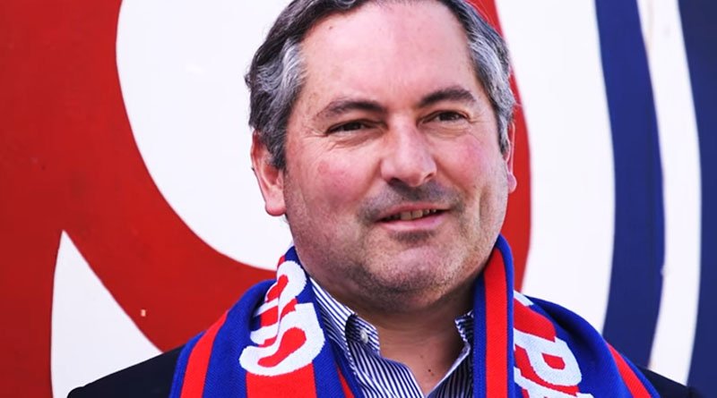 Volvió este che copete conchetumare y volvieron todas las desgracias al equipo, el principal gestor de la llegada del practicante de mierda mediocre que tenemos en banca #VamosLaU <a href="/udechile/">Universidad de Chile</a>