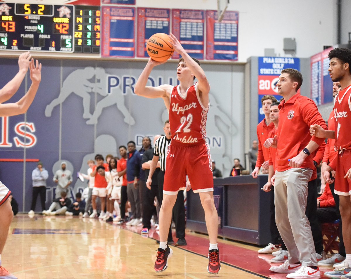 mpcabrey's tweet photo. BOYS #BASKETBALL: Noah Cohen's 3-pointer in final seconds sends Upper Dublin past Plymouth Whitemarsh, into SOL title game (By @ADRobinson3) @UDCardsHoops  https://t.co/2J7JZXTQmn https://t.co/SvMAtPn7CM