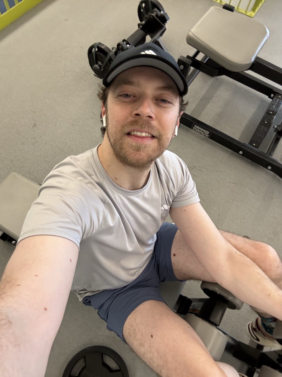 Son zamanlarda 10 yıl öncesine ait fotoğraflar paylaşılıyordu. Ben de bu akıma biraz farklı bir şekilde katılmış olayım.