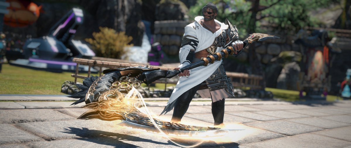 낫이 왕큰건 좋은데 역시 아바타의 낫을 이길만한 리퍼무기는 업는듯. . .