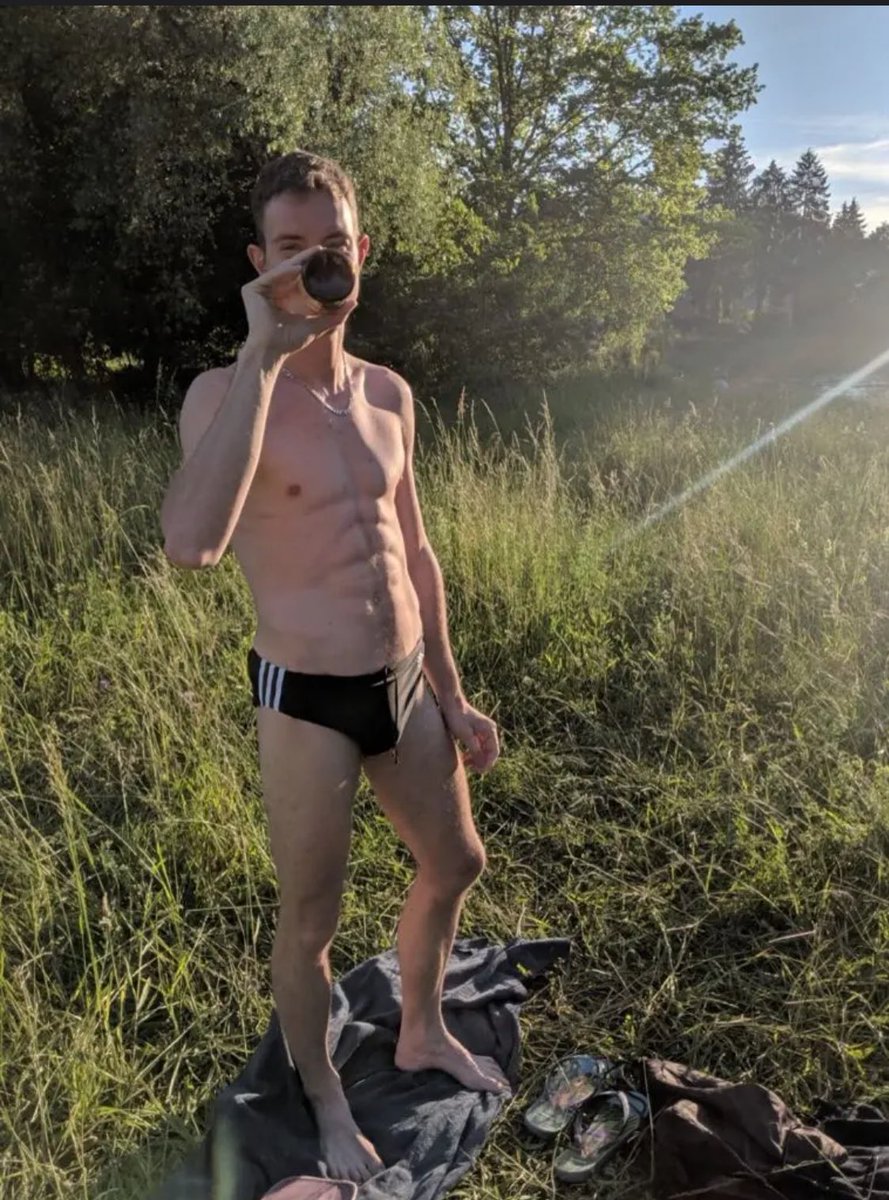 Mc Max Fun tweet media