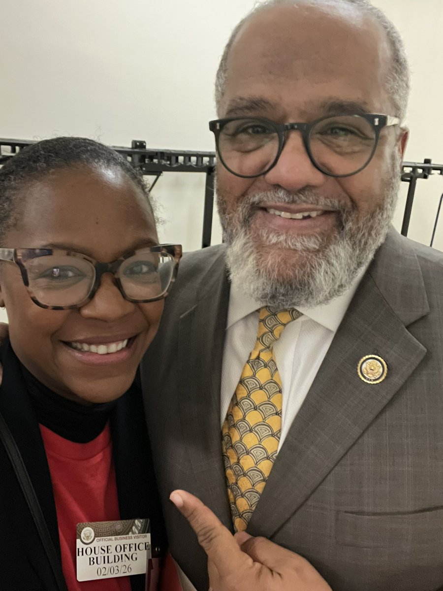MyHeartHands's tweet photo. Reflecting on a powerful and impactful week in Washington, DC with WomenHeart: The National Coalition for Women with Heart Disease at the WomenHeart Summit &amp; Advocacy Day on Capitol Hill. https://t.co/T09UGk4JAW