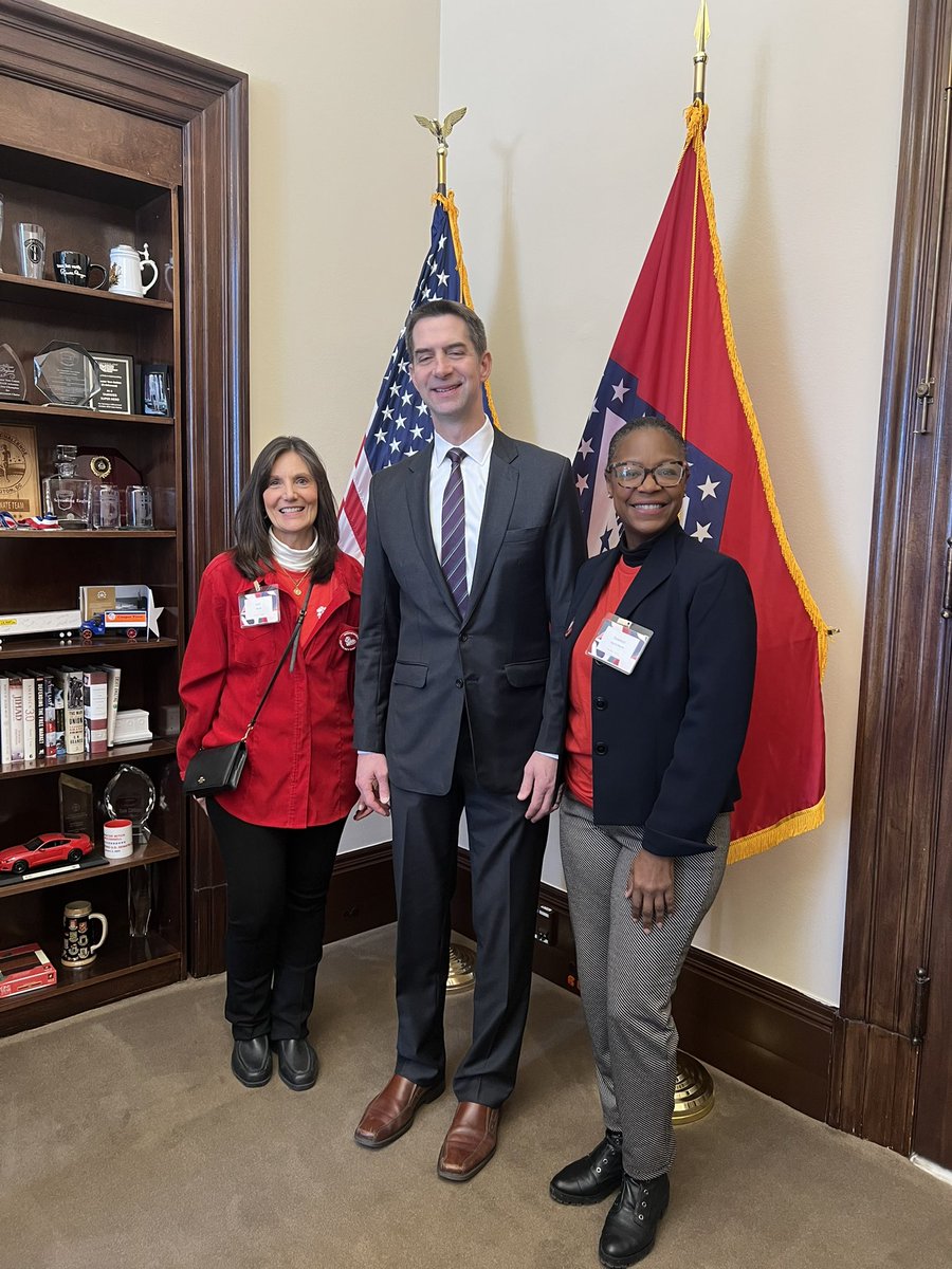 MyHeartHands's tweet photo. Reflecting on a powerful and impactful week in Washington, DC with WomenHeart: The National Coalition for Women with Heart Disease at the WomenHeart Summit &amp; Advocacy Day on Capitol Hill. https://t.co/T09UGk4JAW