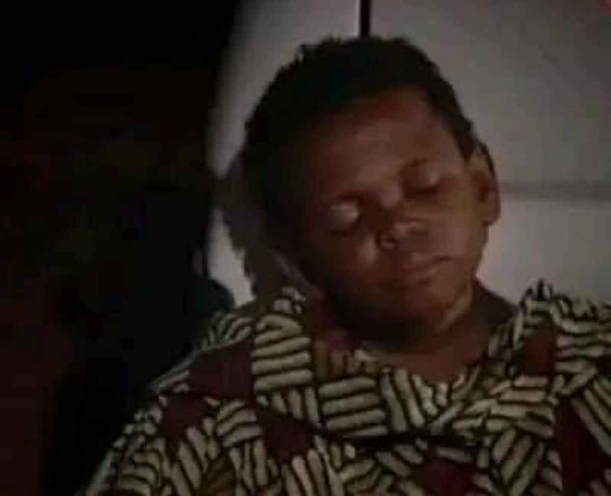 JCNdove's tweet photo. @Pinovibes Just share money pino 😑😩 my helper wey never help me @Pinovibes https://t.co/CvVcoMuxEn