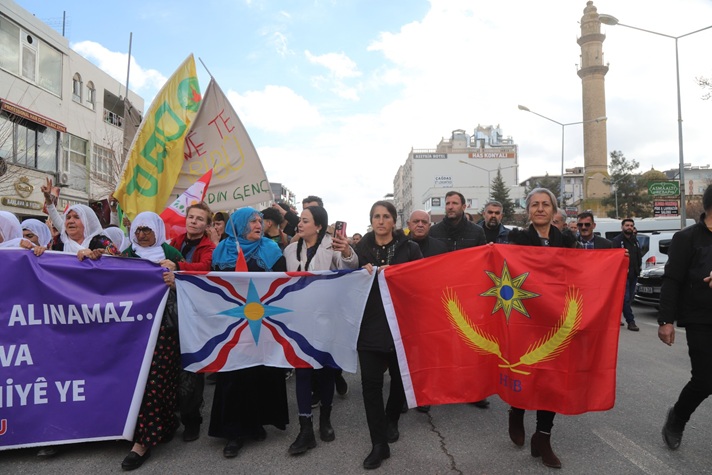 SyriacPress's tweet image. TUR ABDIN: Images from today's protest in Medyad in support of brotherhood between #Syriacs, #Yazidis, #Arabs, #Kurds in #Syria, and for peace and democracy in the Gozarto (Jazira) region. With participation of the Bethnahrin Women's Union, DEM Party MPs George Aryo and Kamuran