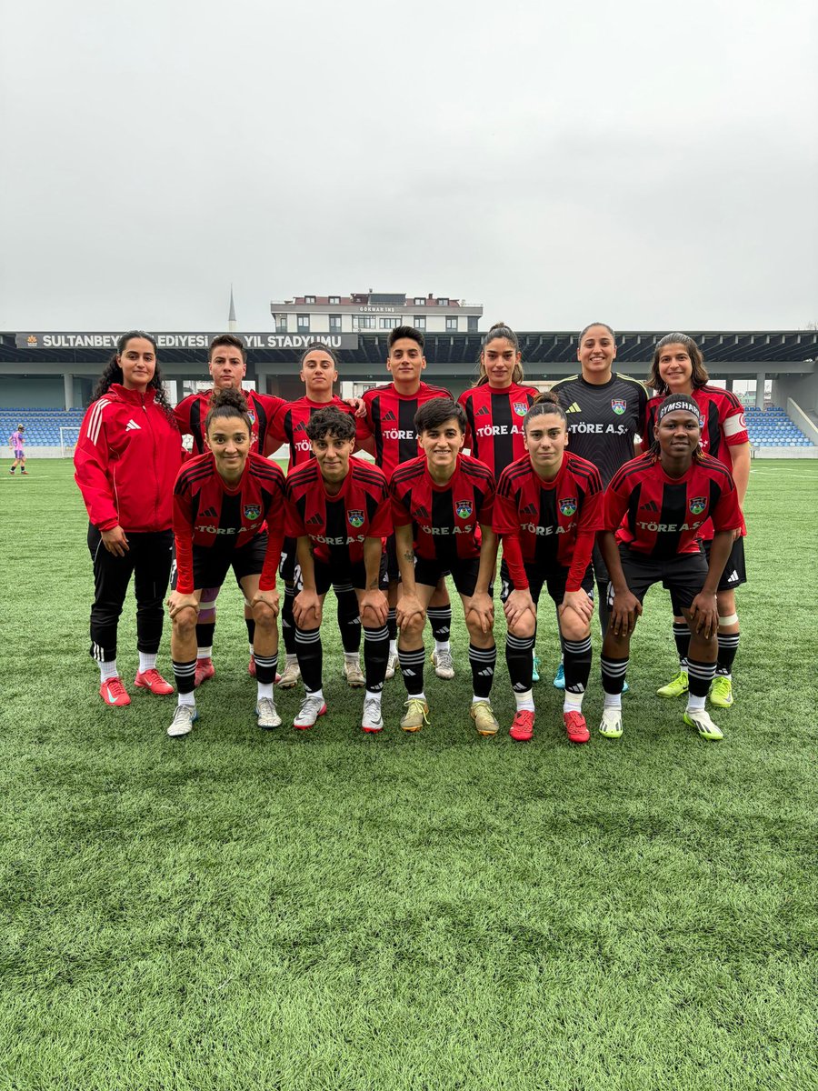 Fatih Vatan Spor karşısinda sahadan 2 - 0 gibi net bir skorla maçı kazanan Yüksekova Spor takımımızı ve teknik ekibimizi tebrik ederiz.❤️🖤👏👏👏