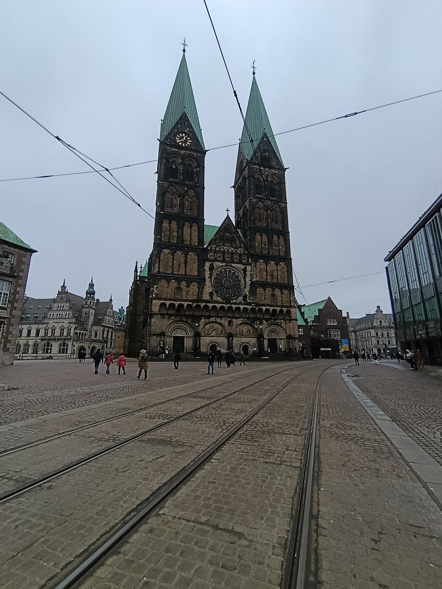 FevziogluTugay's tweet photo. Gezmeler gezmeler 😊🤗😇
#Almanya
#bremen https://t.co/q7UUBepEsh