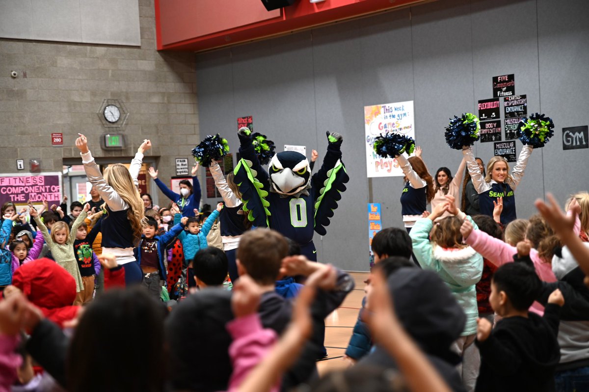This #SuperBowl2026 we are celebrating the teams playing today who helped us #TackleReading over the years!
