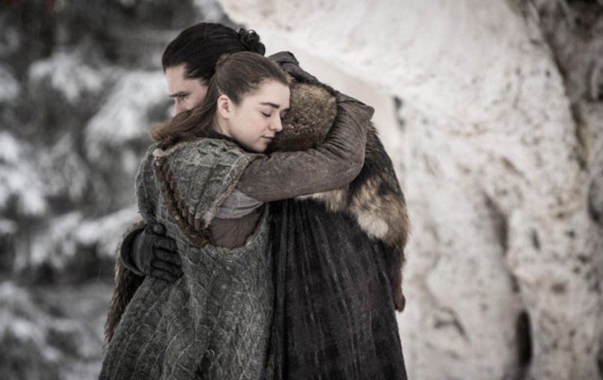 El universo ‘Game of Thrones’ está más vivo que nunca: 

• 'Game of Thrones' - Finalizado.

• 'House of the Dragon' - Lanzamiento de la temporada 3 en Verano de 2026.

• 'El Caballero de los Siete reinos': la temporada 1 se está transmitiendo actualmente en HBO Max y la