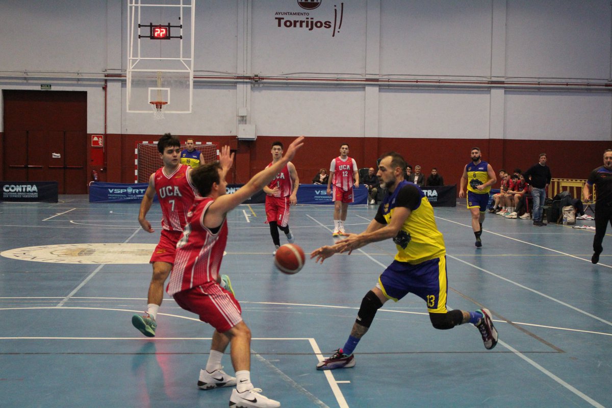 #LigaSTM | Final Q2🏆Gran Final
🏀 <a href="/CBTorrijos/">CB Torrijos</a> 29-46 <a href="/ucacb/">CB UCA</a>
Sigue la Copa <a href="/stmmultijuegos/">STM Multijuegos</a> 👇
📺Streaming
twitch.tv/cbtorrijos
📊STATS EN VIVO👇
fbclm.net/pagina-de-part…