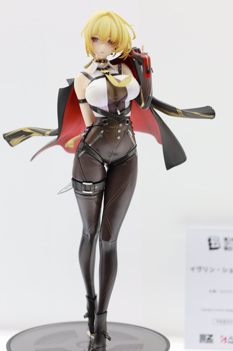 企業ブースで撮ってきた写真

写真下手くそすぎてみんなピンボケでまともに撮れてるのこれくらいしかなかった 