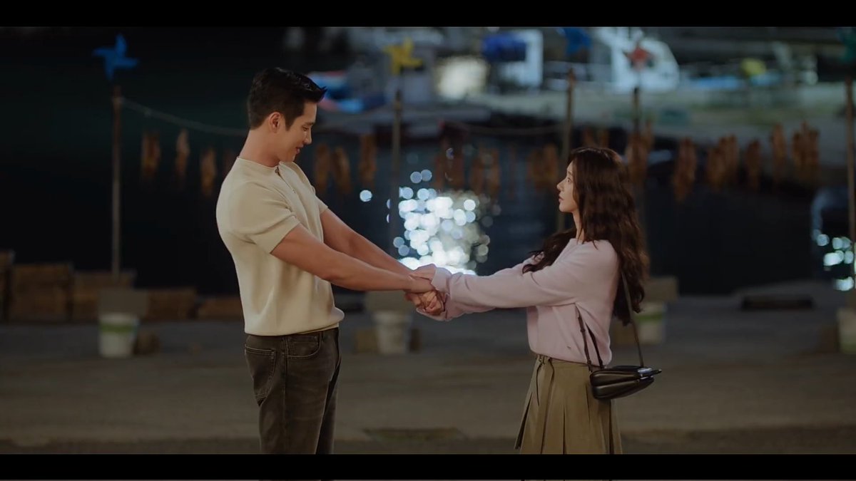 H7D7L's tweet photo. Hope you never ever break up 🫂✨ #SpringFever #SpringFeverEp9 #SpringFeverEp10 https://t.co/YYVX3VFRIf