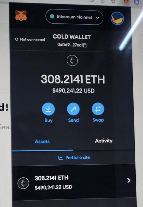 DropScouts's tweet photo. 🎁 Random ETH Distribution 🎁
Don’t skip any step!
✔️ Like
✔️ RT
✔️ Comment wallet
✔️ Tag friends
✔️ Signup &amp; KYC required

🔗 https://t.co/0AMICxQrFD
#Ethereum #CryptoRewards https://t.co/Ho3S6sXJdm
