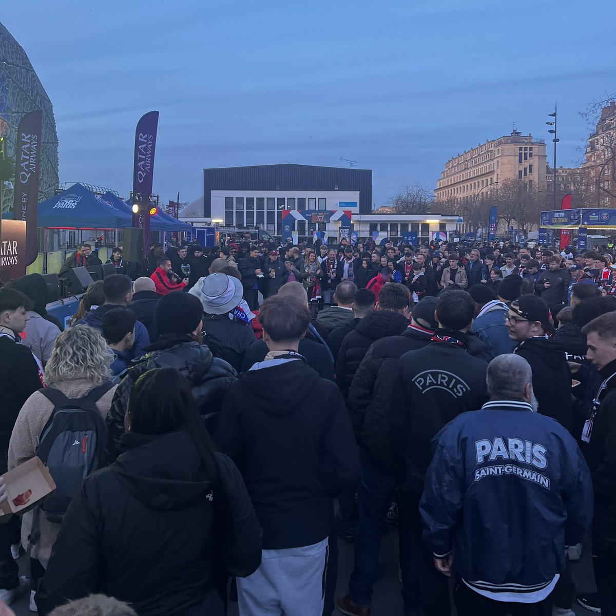 PSG Fan Services tweet media