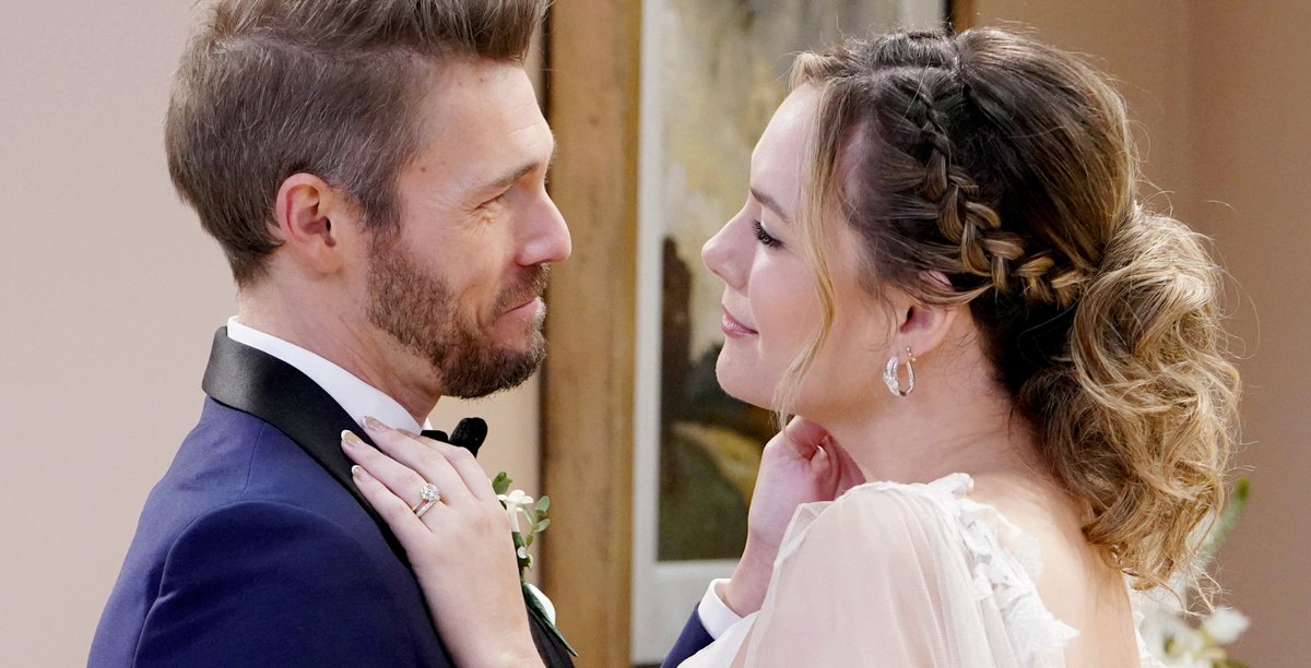 GraceQuickly's tweet image. For #Lope day 7/10 - I like that despite everything, their love is so deep and true that they still choose each other. When everything was stripped from them, they still had love as a foundation. It was pressure-tested and survived. It's them for each other. 

#BoldandBeautiful