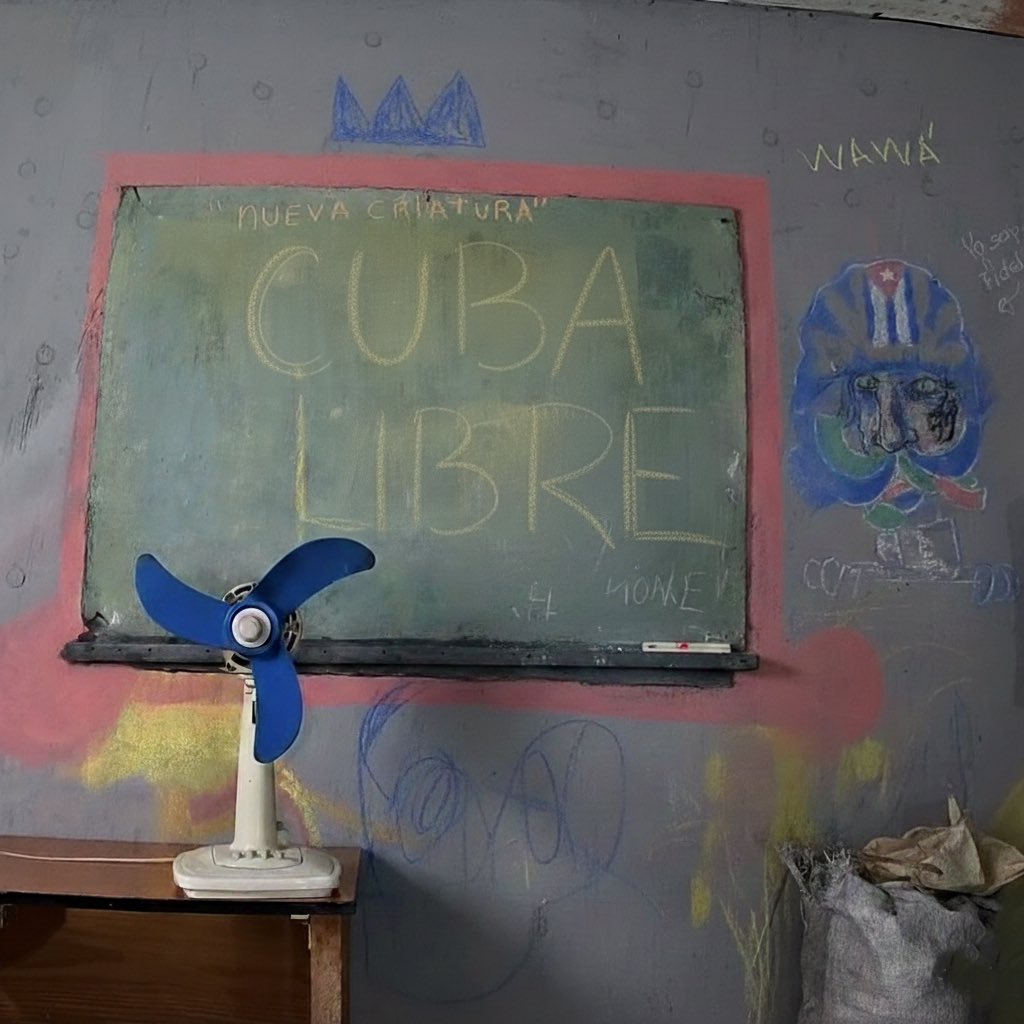 Libertad a los muchachos de “El 4tico” <a href="/erejun_peo/">el4tico</a> Ernesto Ricardo Medina y Kamil Zayas Pérez . En Cuba no existe libertad de expresión, y en sistemas totalitarios como el cubano, el silencio es complicidad.