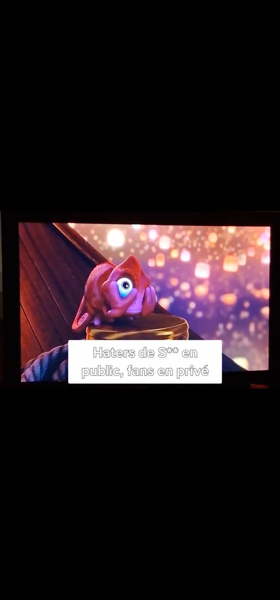 all_envies's tweet photo. Ceux qui aiment cracher sur les autres 💦🤣 https://t.co/4QtCo1sitT