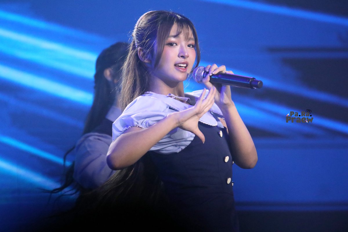 PaRaPraew1010's tweet photo. #praewbnk48 https://t.co/hHrhGa8zZH