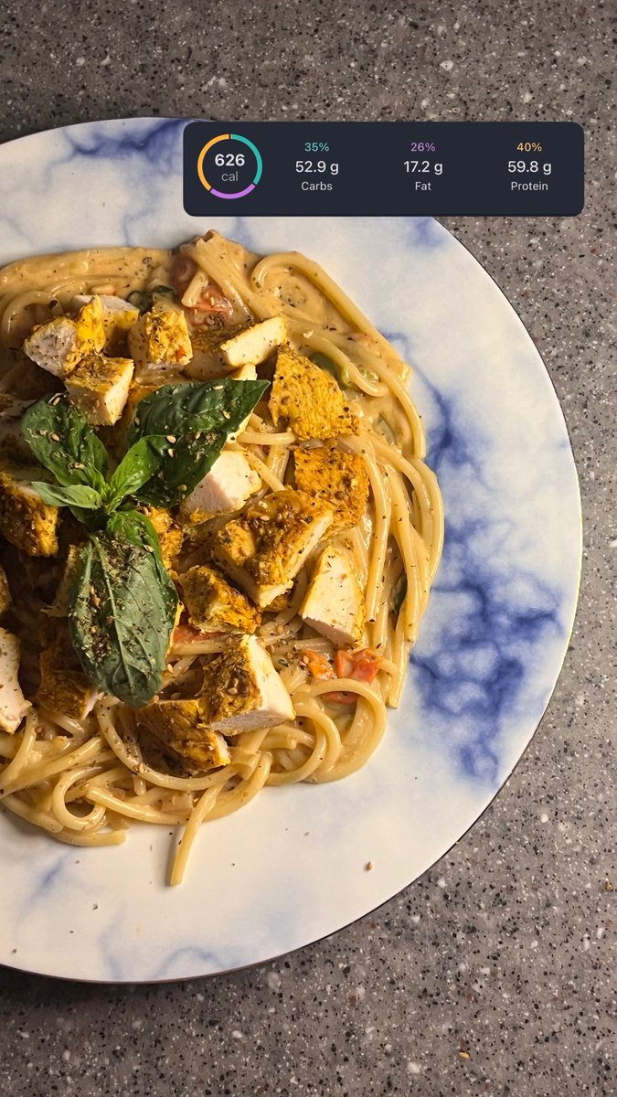 Workout
Post-workout fuel
الحمدلله، رغم التعب تمرنت
حتى لو الأوزان أقل من المعتاد
الاستمرارية أقوى من التخاذل والانسحاب
🌿🍝🏋🏻‍♀️🔥❤️