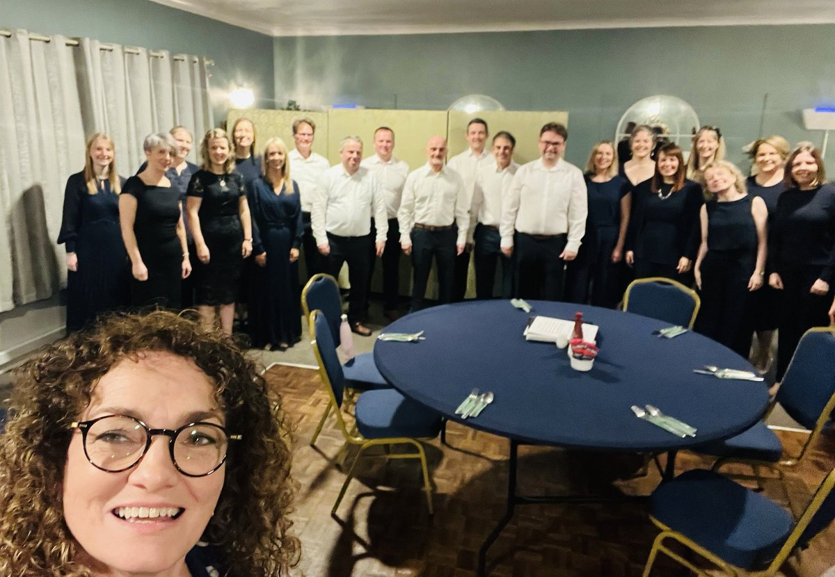 Côr Seingar tweet media