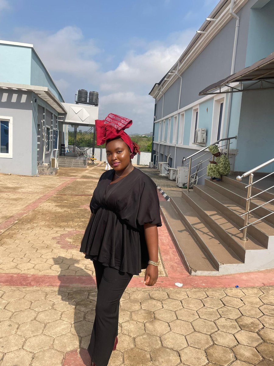 Almost didn’t want to post today, but for consistency sake…🌚

Happy Sunday 🎉