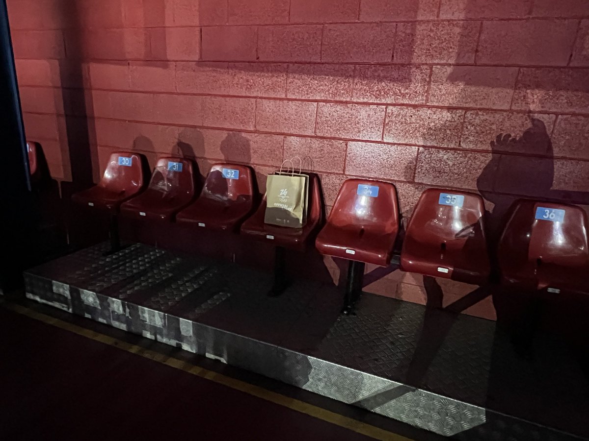 Eleonora ⛸️ tweet media