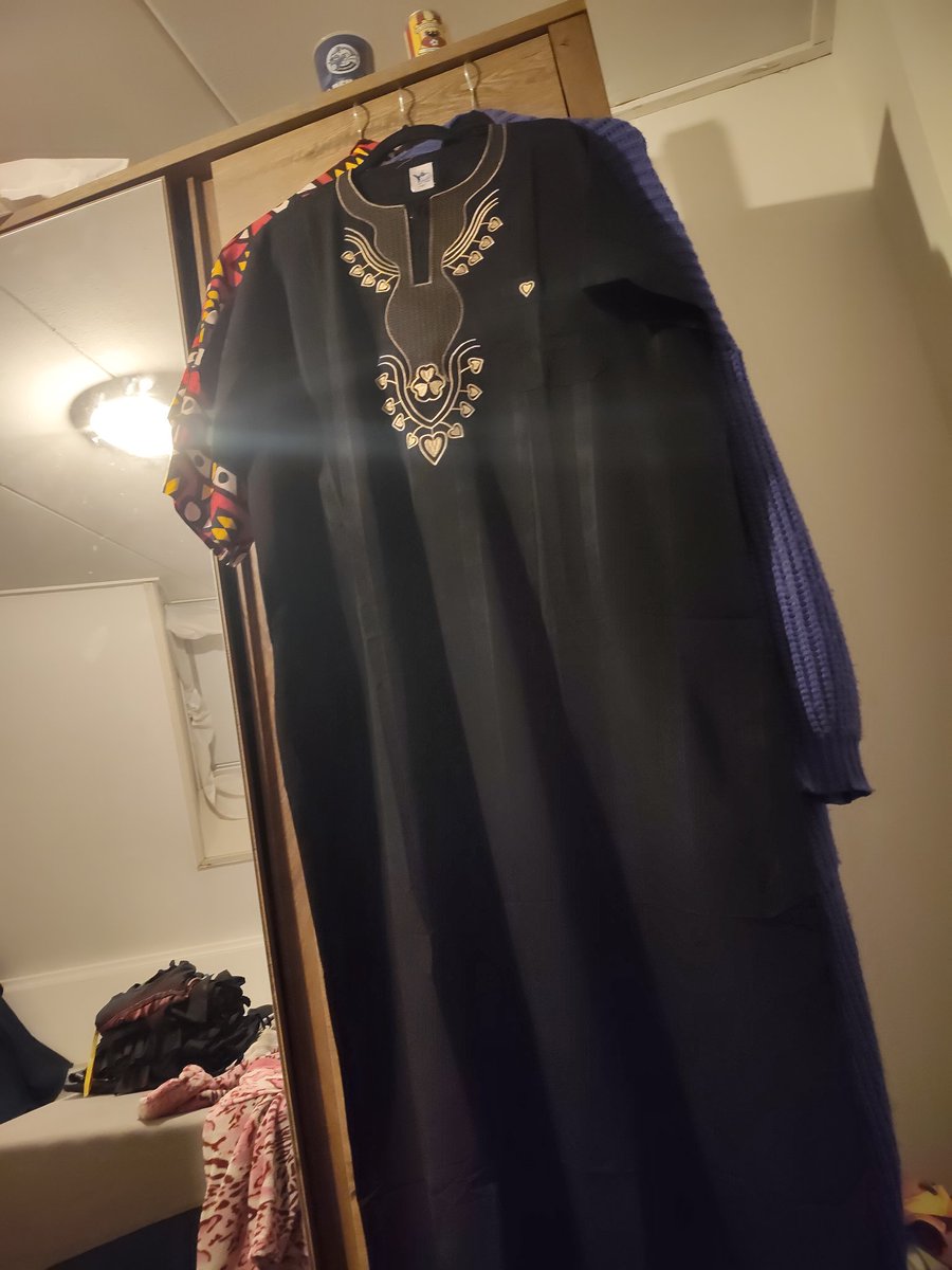 0570Krumzzz tweet media