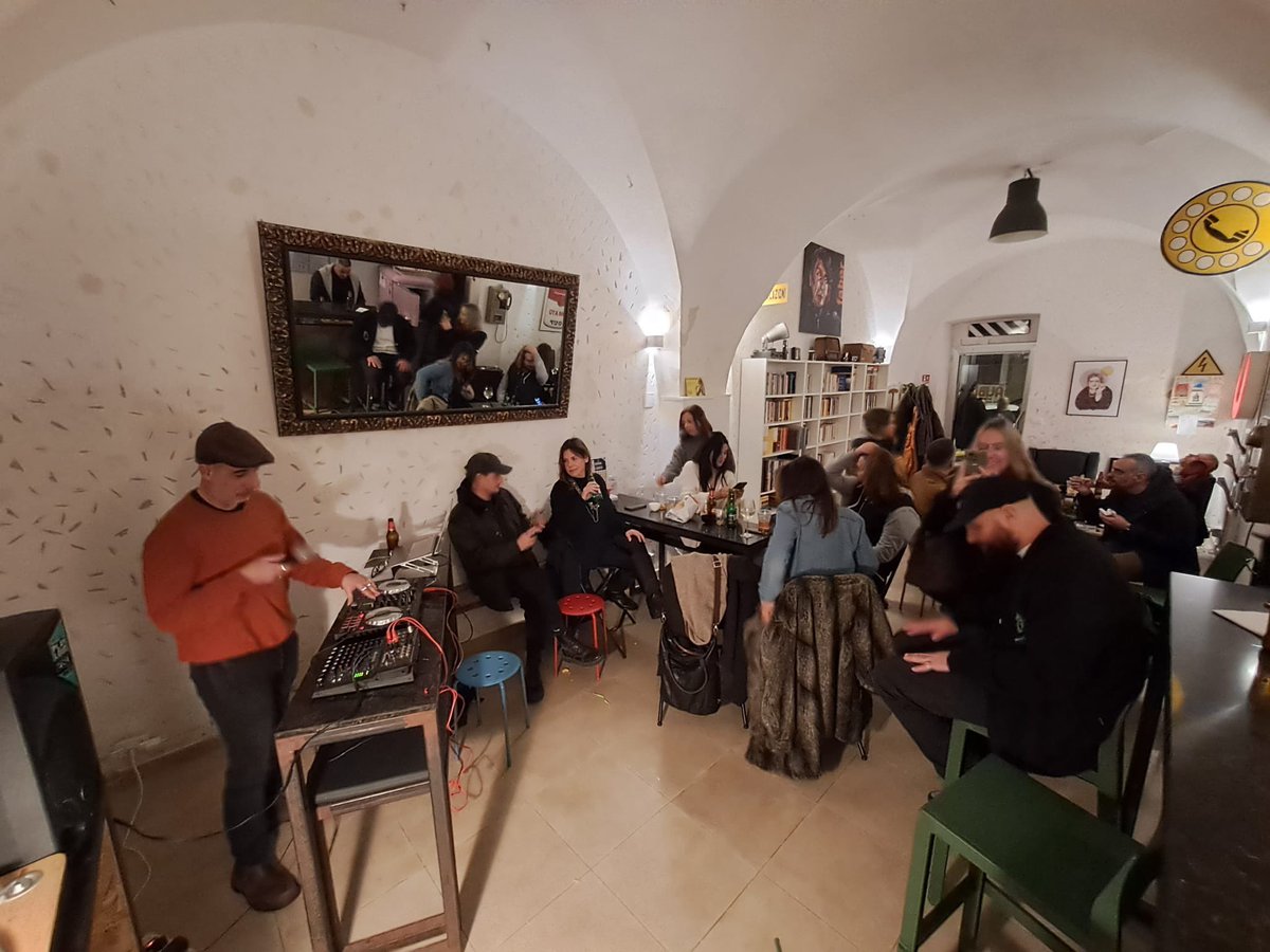 Quando misi musica e parlai da #Alibi a #Brindisi