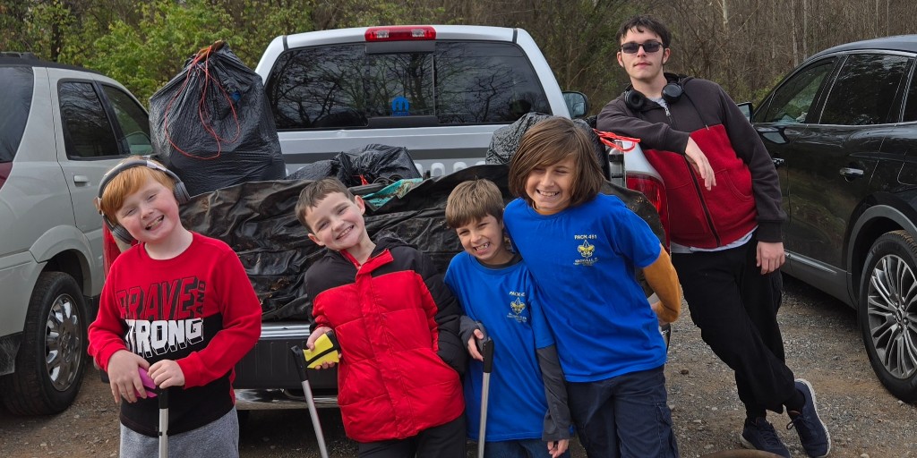 Nobody Trashes Tennessee tweet media