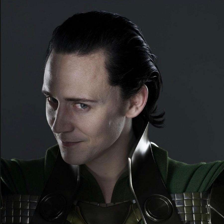 Torrilla and the magnificent Lokian pearls every time Tom Hiddleston's birthday approaches. 💚🥵

#Loki