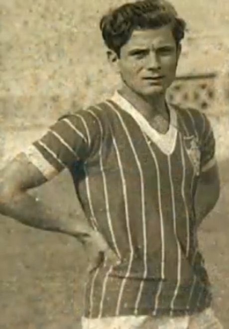 Preguinho completaria mais um ano de vida hoje: 

1- se recusava a receber dinheiro do clube

2- Trouxe para o Fluminense 387 medalhas e 55 títulos nas oito modalidades que praticava.

3- primeiro gol da seleção na história das copas 

4- oitavo maior artilheiro no futebol 

5-