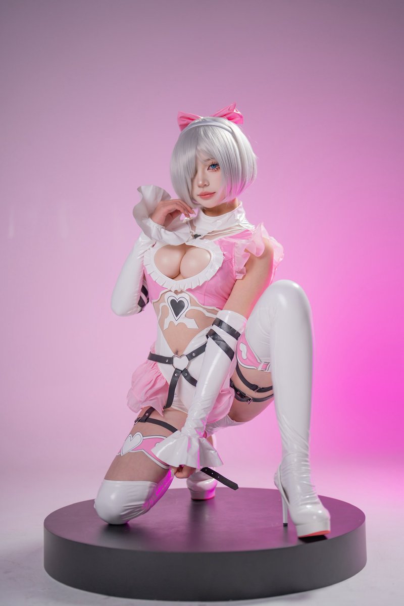 wintercoldcole's tweet photo. #NieRAutomata #2b https://t.co/q0IaieDUSA