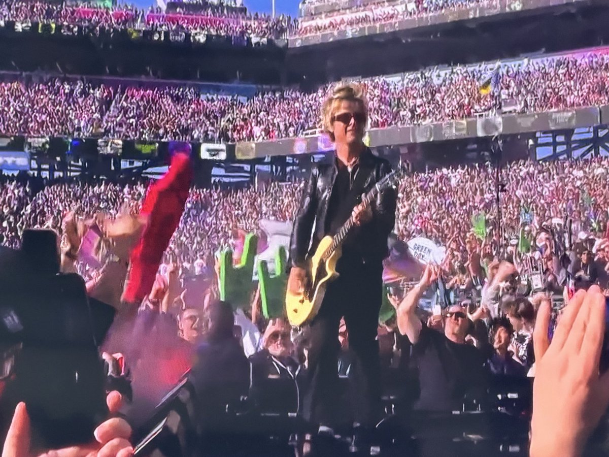 Gran opening del Super Bowl LX <a href="/GreenDay/">Green Day</a>  🎉🎉