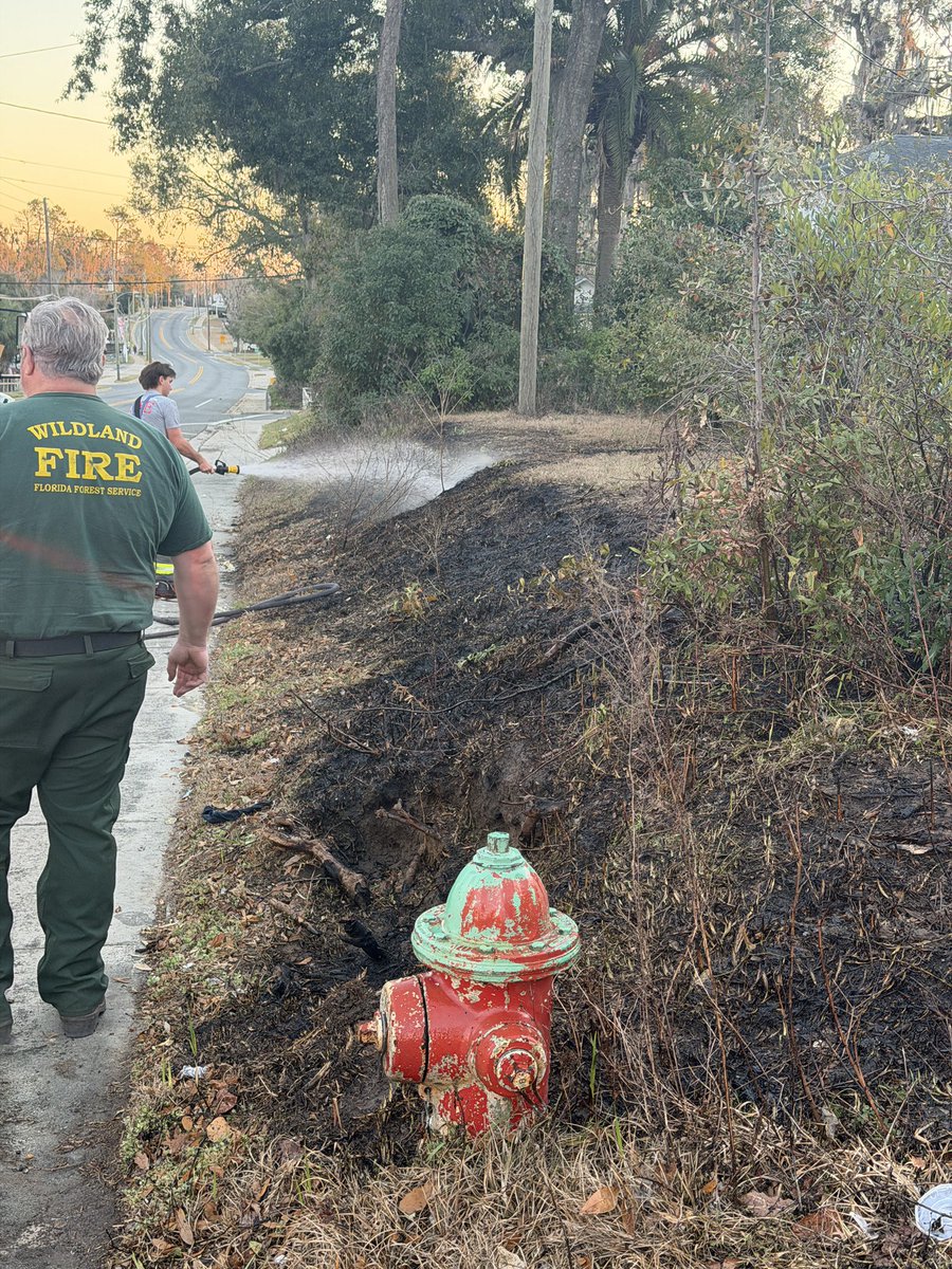 j_fishback's tweet image. Someone just tried to set my house on fire…