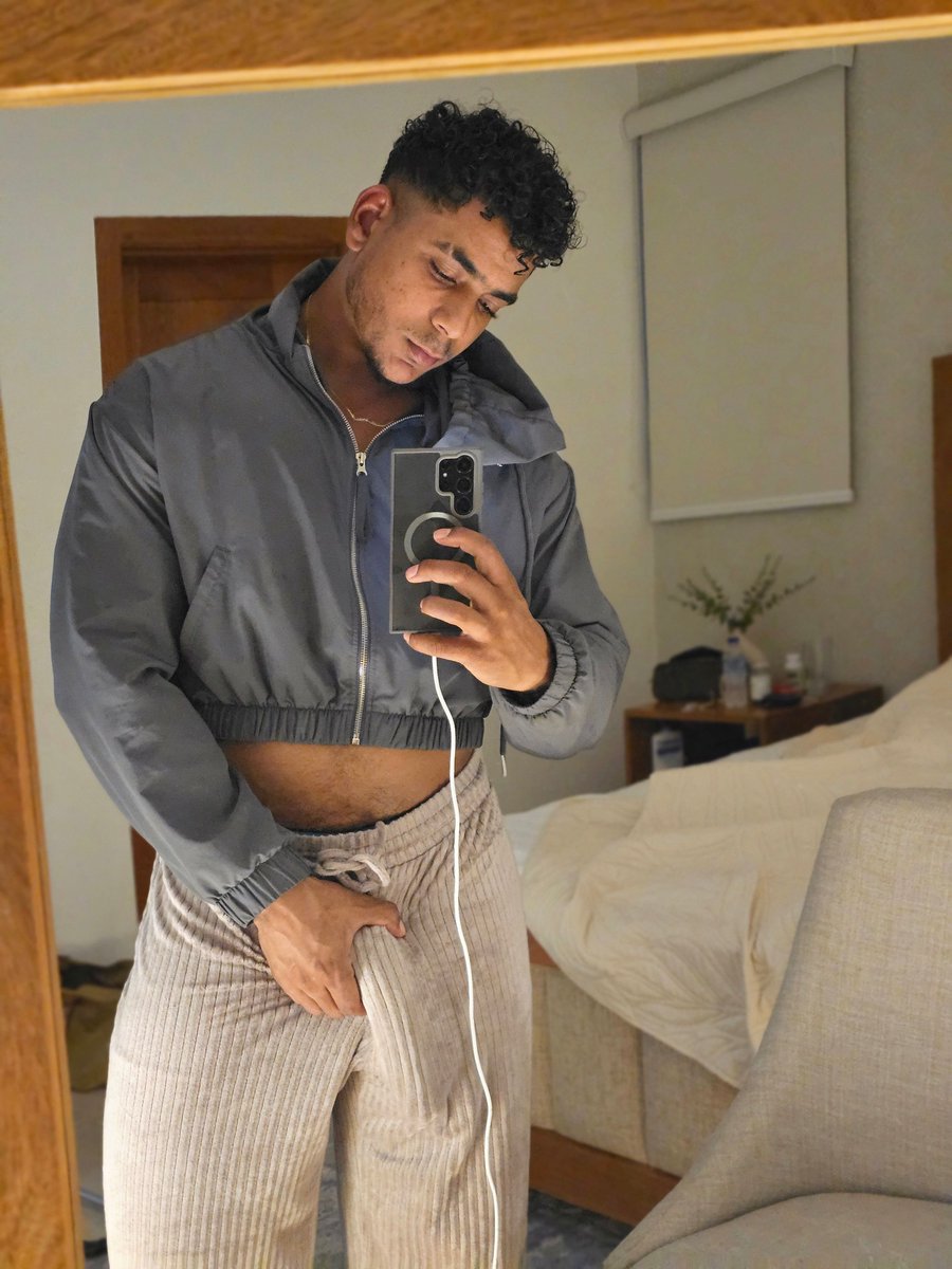 say hi then check ur inbox