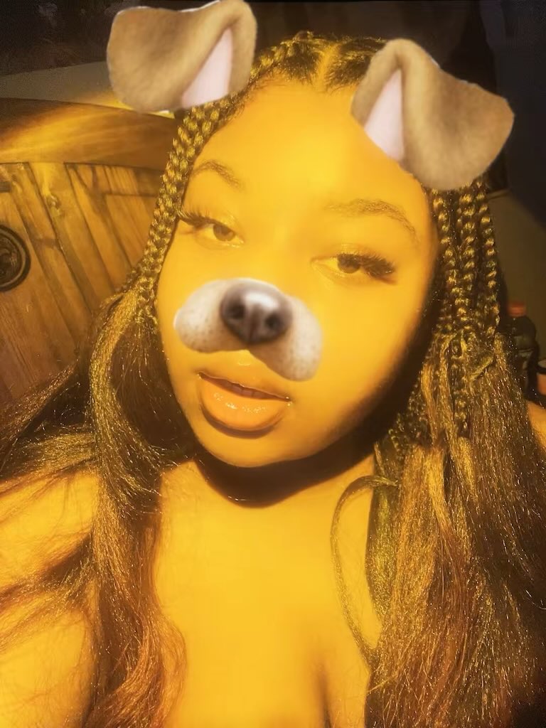 J⃨a⃨m⃨𖦹 tweet media