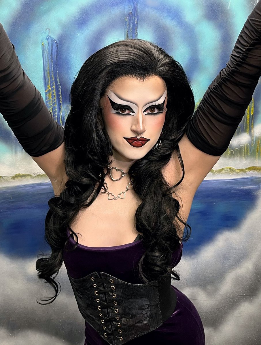 Caitlyn 🎀 tweet media