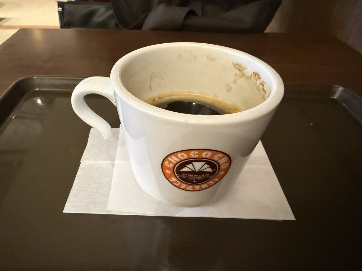 Add_Shane's tweet image. おはようございます。

休みモードが抜けきらないまま、今日からまた仕事。

今週は水曜日に休みがあるだけでも、まだよいか？

今週も忙しいが、体調を崩さないように過ごしていきたい。