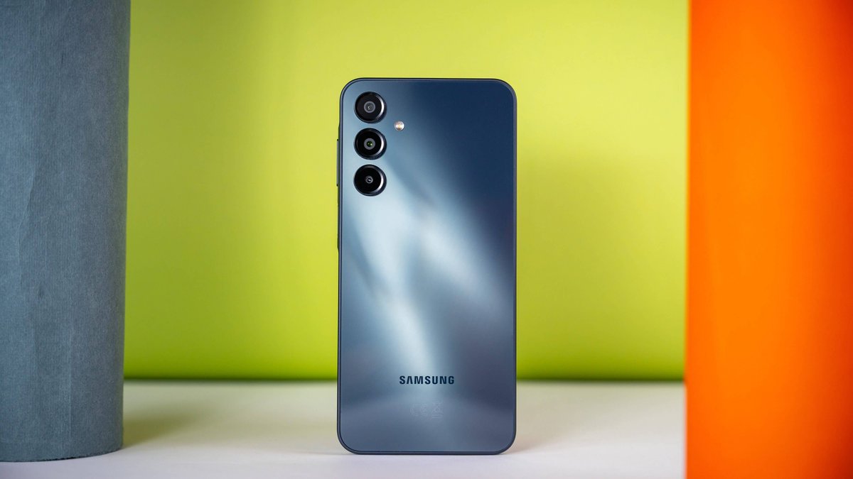 Palmer Luckey tweet media