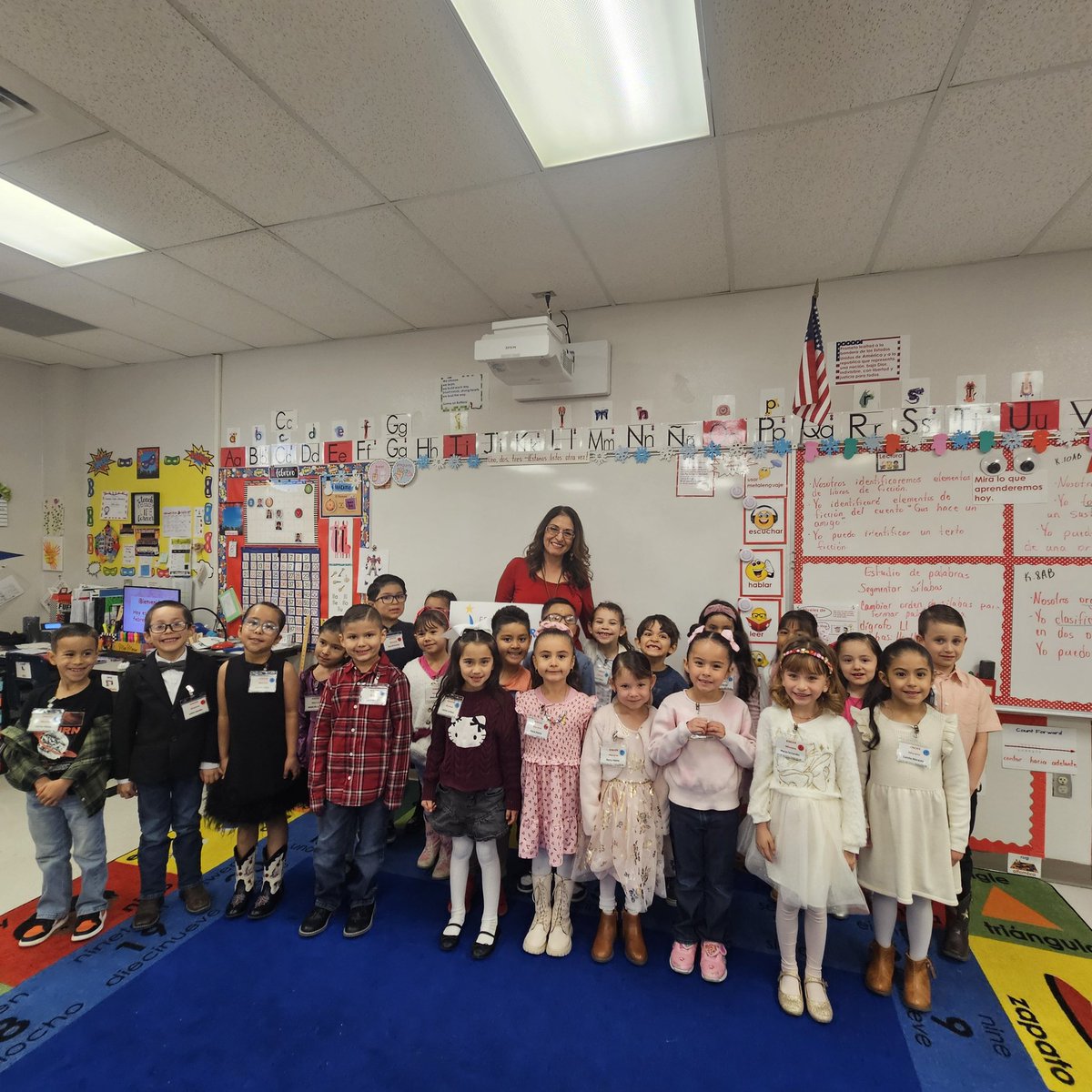 Principal Chavira, Dr. Sue A. Shook Elem. tweet media