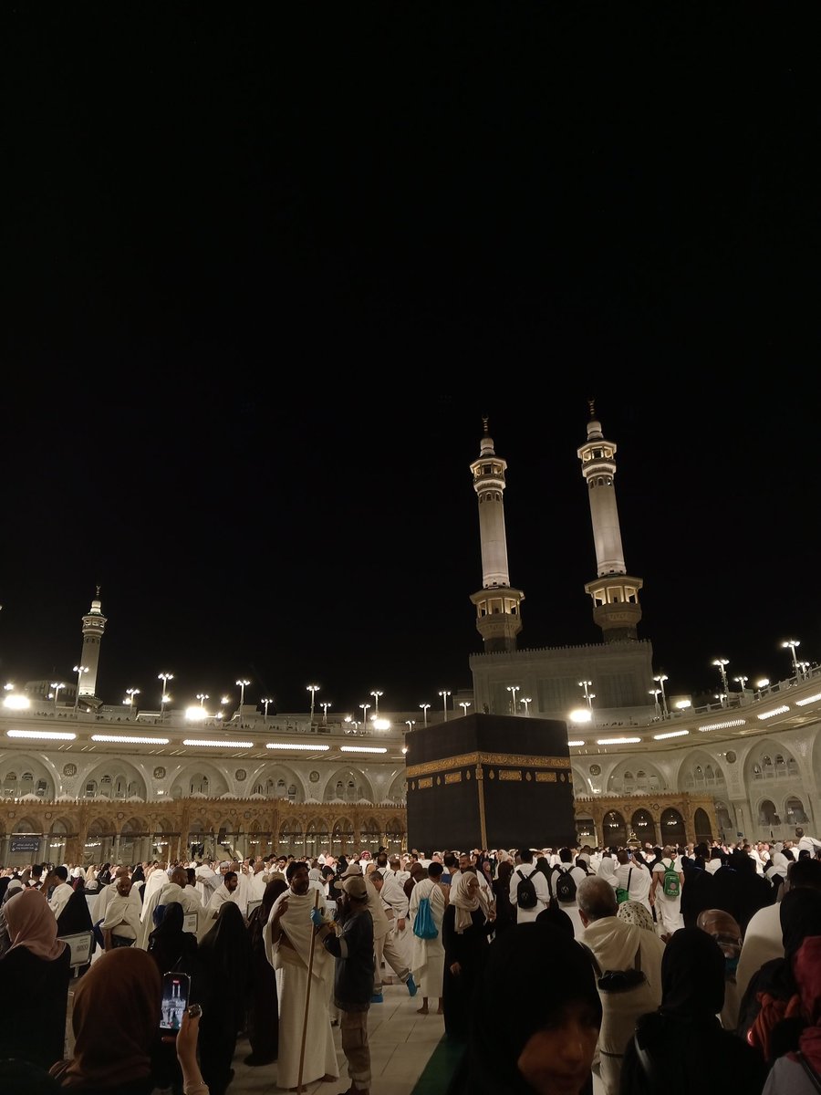 Şevval ✨ tweet media