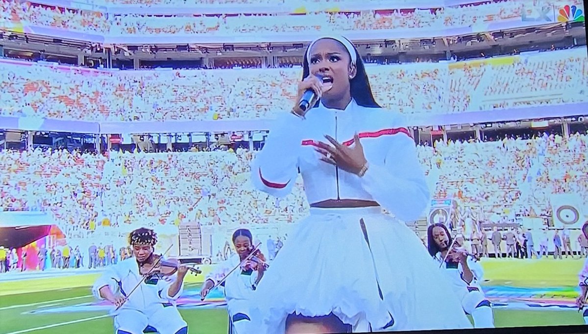 🚨Nothing says let's come together as Americans quite like having a completely separate national anthem for Black people only.🤦‍♀️