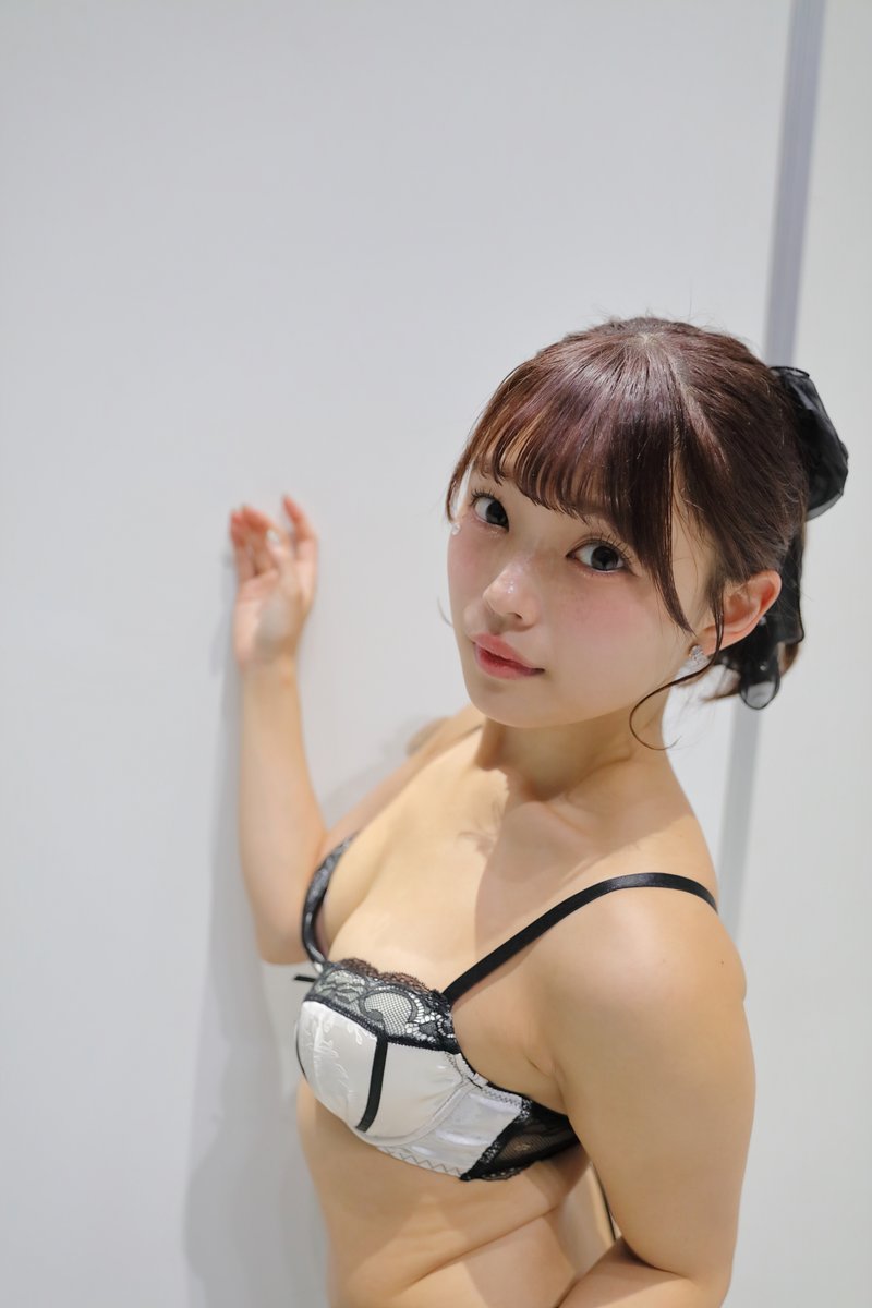 服の日ですが
にゃんはお服着てない

#にゃんはお福来る 
#猫好杏 
#IQ99 
#コスホリックSP
猫好杏(<a href="/ANZU_NYANKONEKO/">猫好 杏【IQ99】🐱11/18恵比寿LIQUIDワンマン❣️</a>)さん