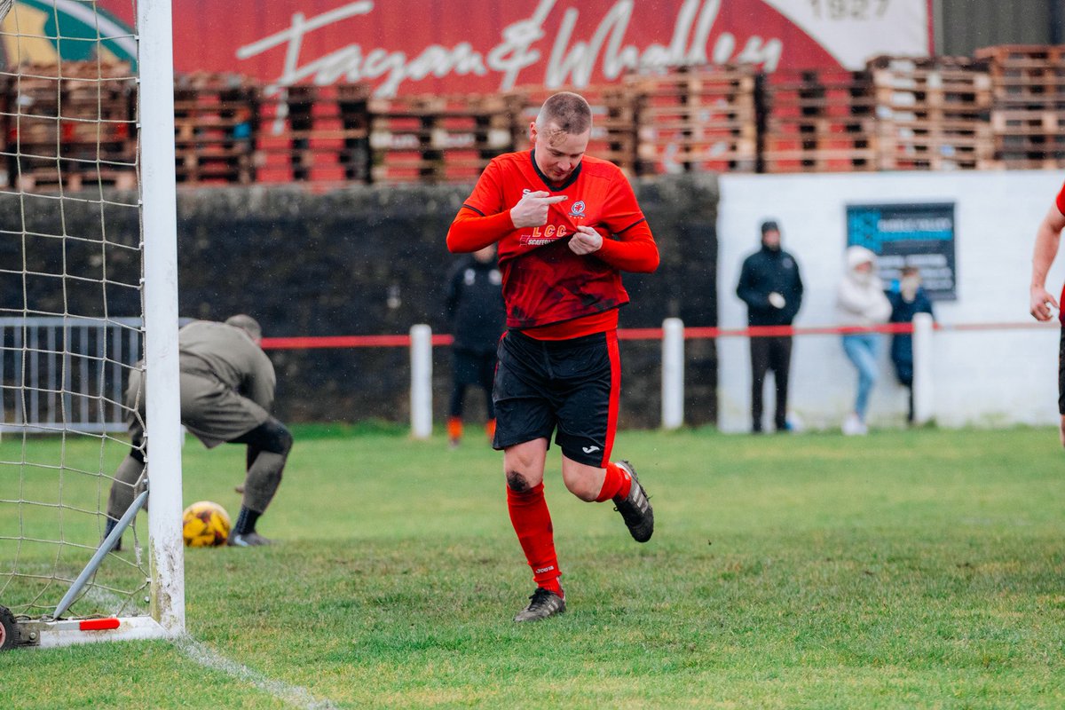 MillHill_FC's tweet image. Photos from our 3-1 win against Stoneclough F.C. 🔴⚫️

We have attached the link to all the photos on the post. 

Massive thank you to AB In Focus again  give his page a follow. And if you need photos taking we couldn't recommend him enough 👍

drive.google.com/drive/folders/…